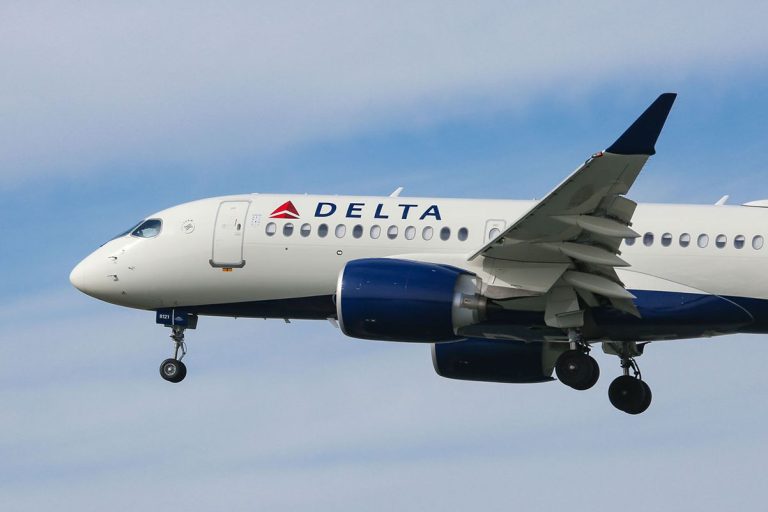 Flying Direct from New York to Knoxville: The Ultimate Flight Guide